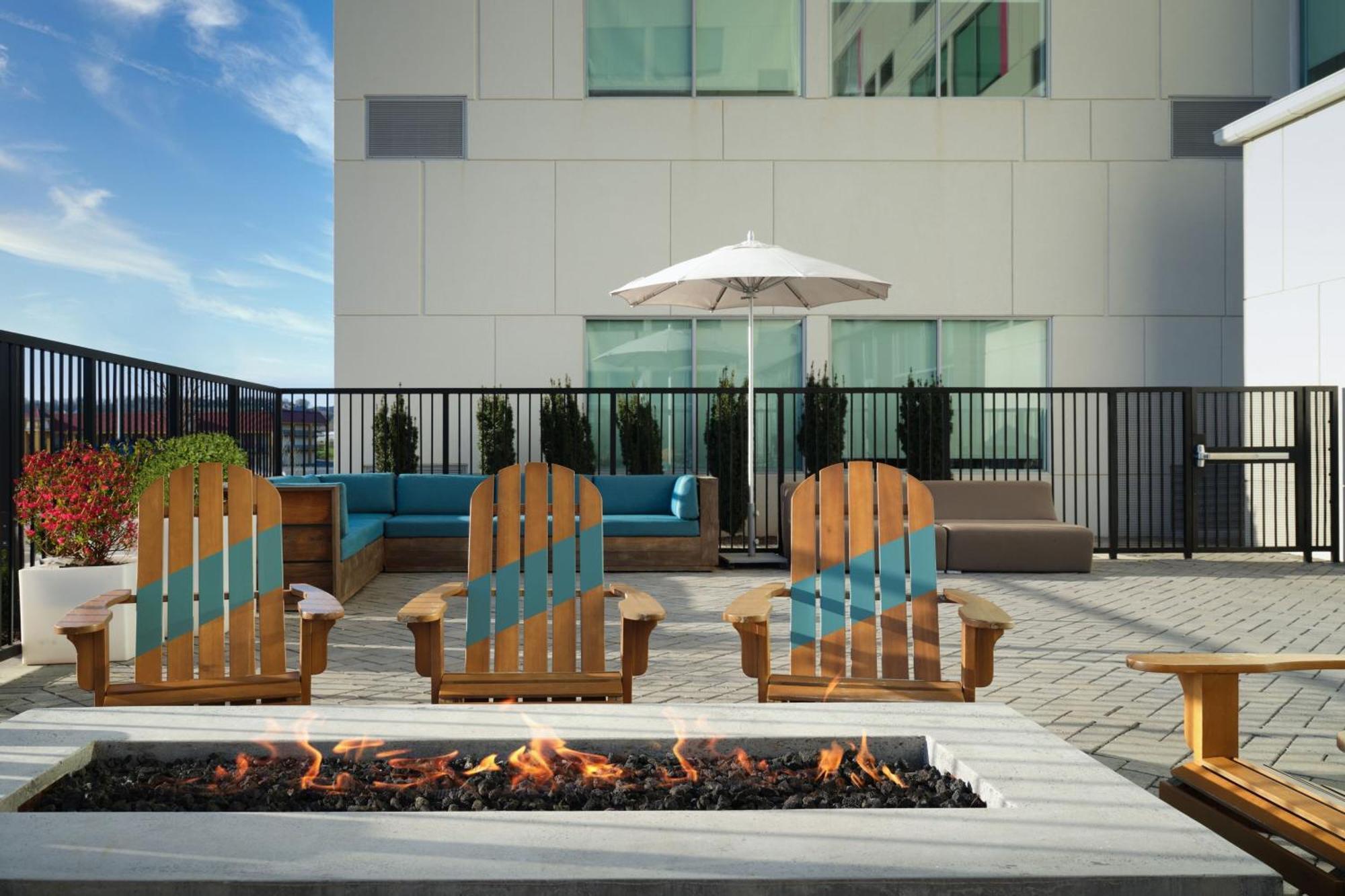 Aloft Knoxville West Bagian luar foto